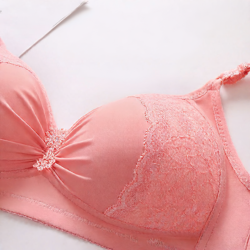 Adjustable bra cover without a steel ring