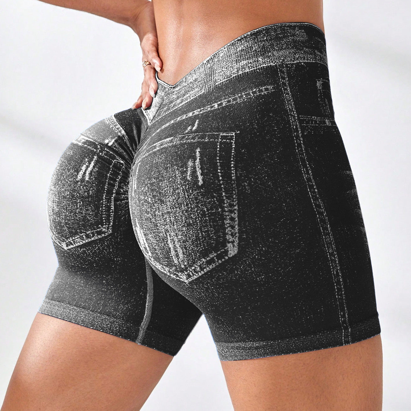 Women's Seamless Quick-Dry Yoga Shorts
